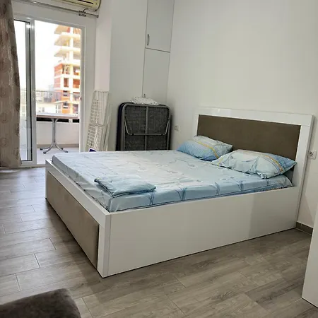 Aulon Apartment's Appartamento *