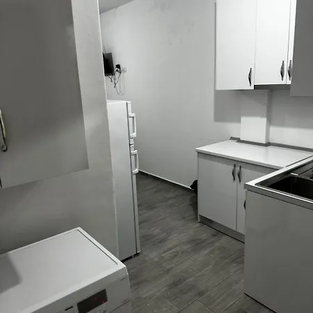 Aulon Apartment's Appartamento Shëngjin